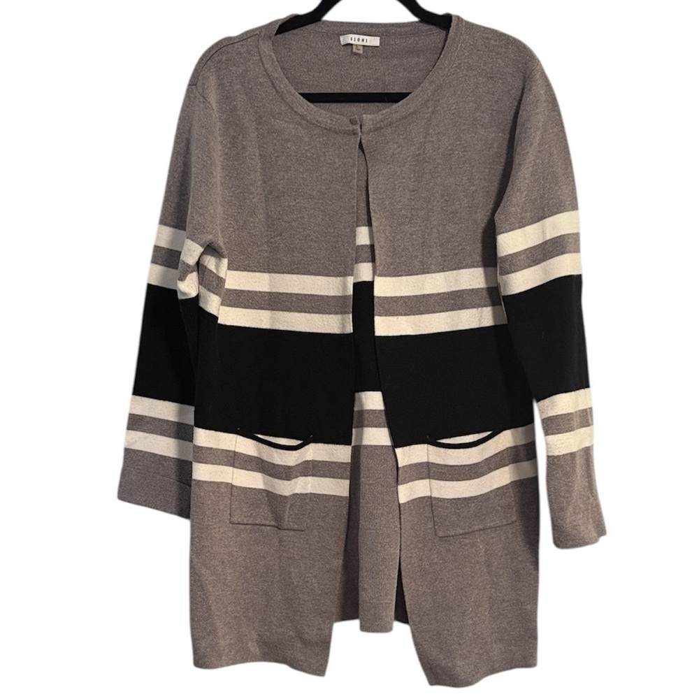 Sioni Clasp Neckline Open Front Cardigan with Pockets